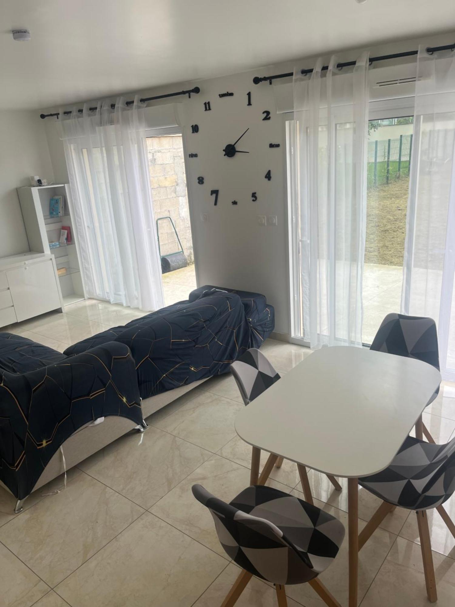 Maison Familiale Dans Un Quartier Calme Villecresnes Exterior foto