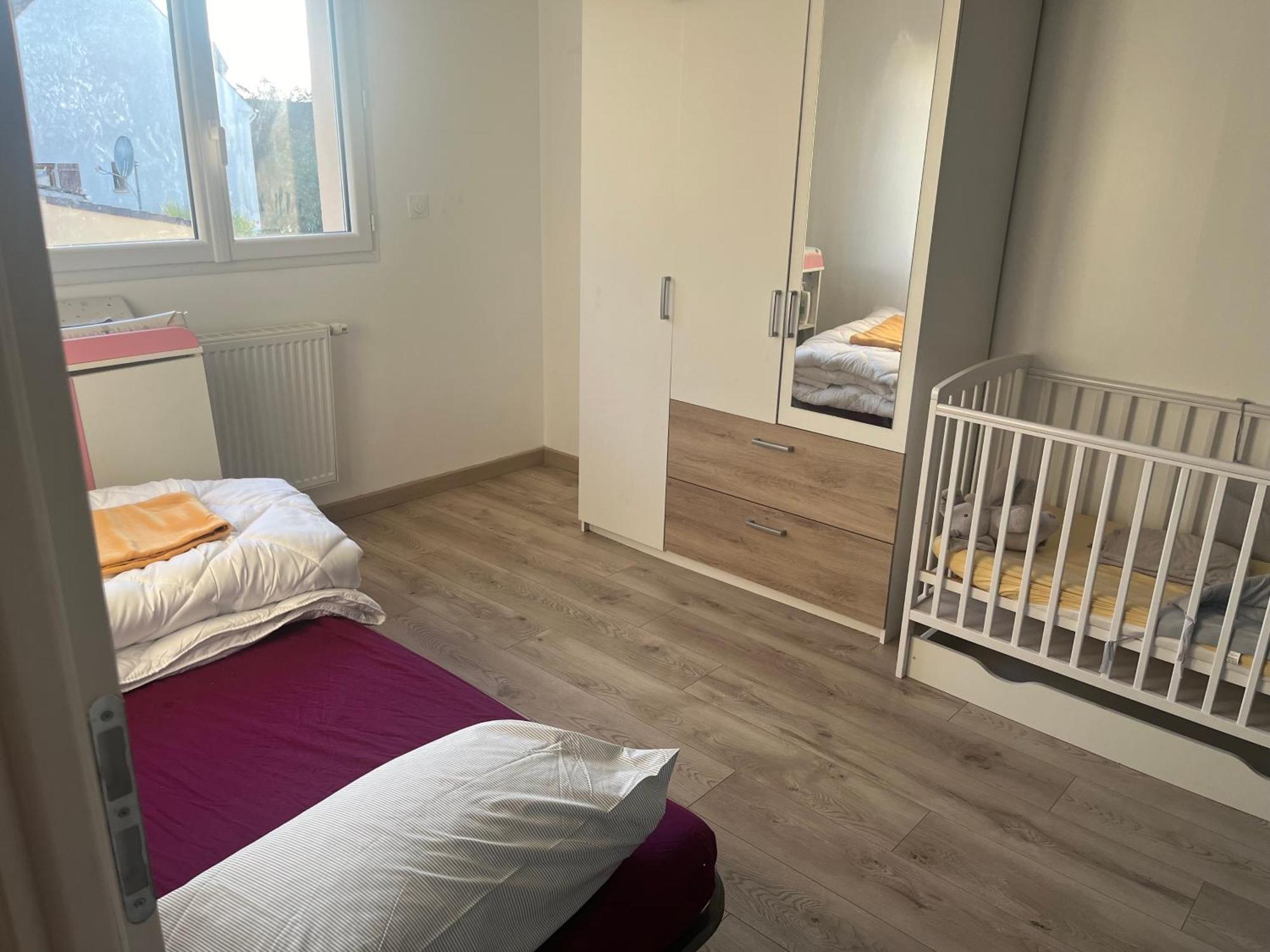 Maison Familiale Dans Un Quartier Calme Villecresnes Exterior foto